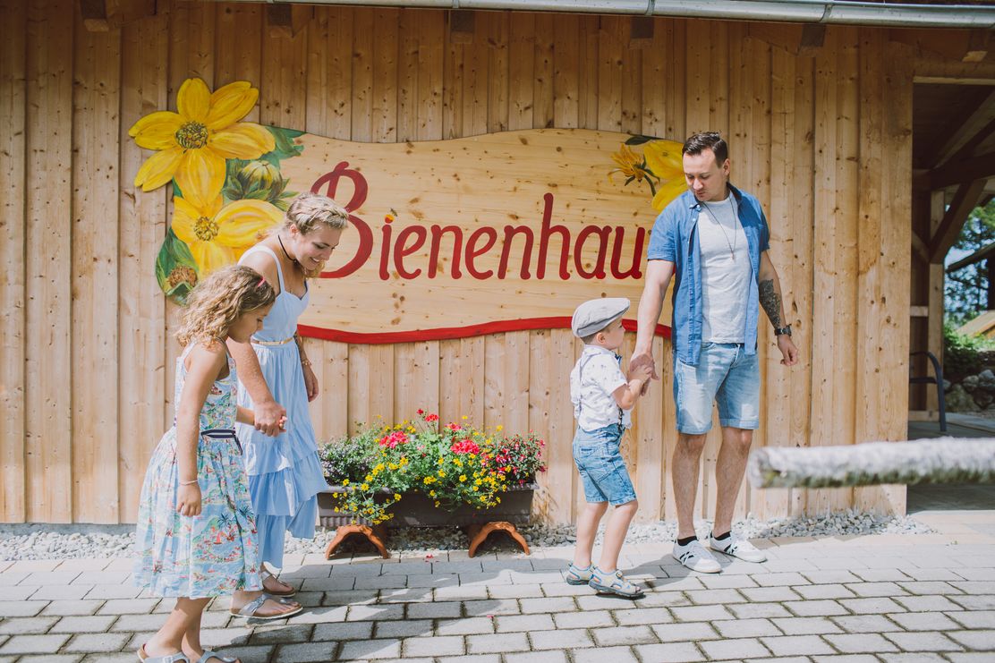 02 bienenhaus 3C1A6075